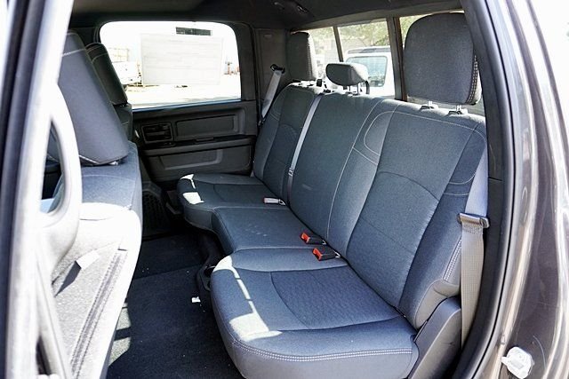 New 2026 Granite Crystal Metallic Clear-Coat Exterior Paint RAM Tradesman image 21