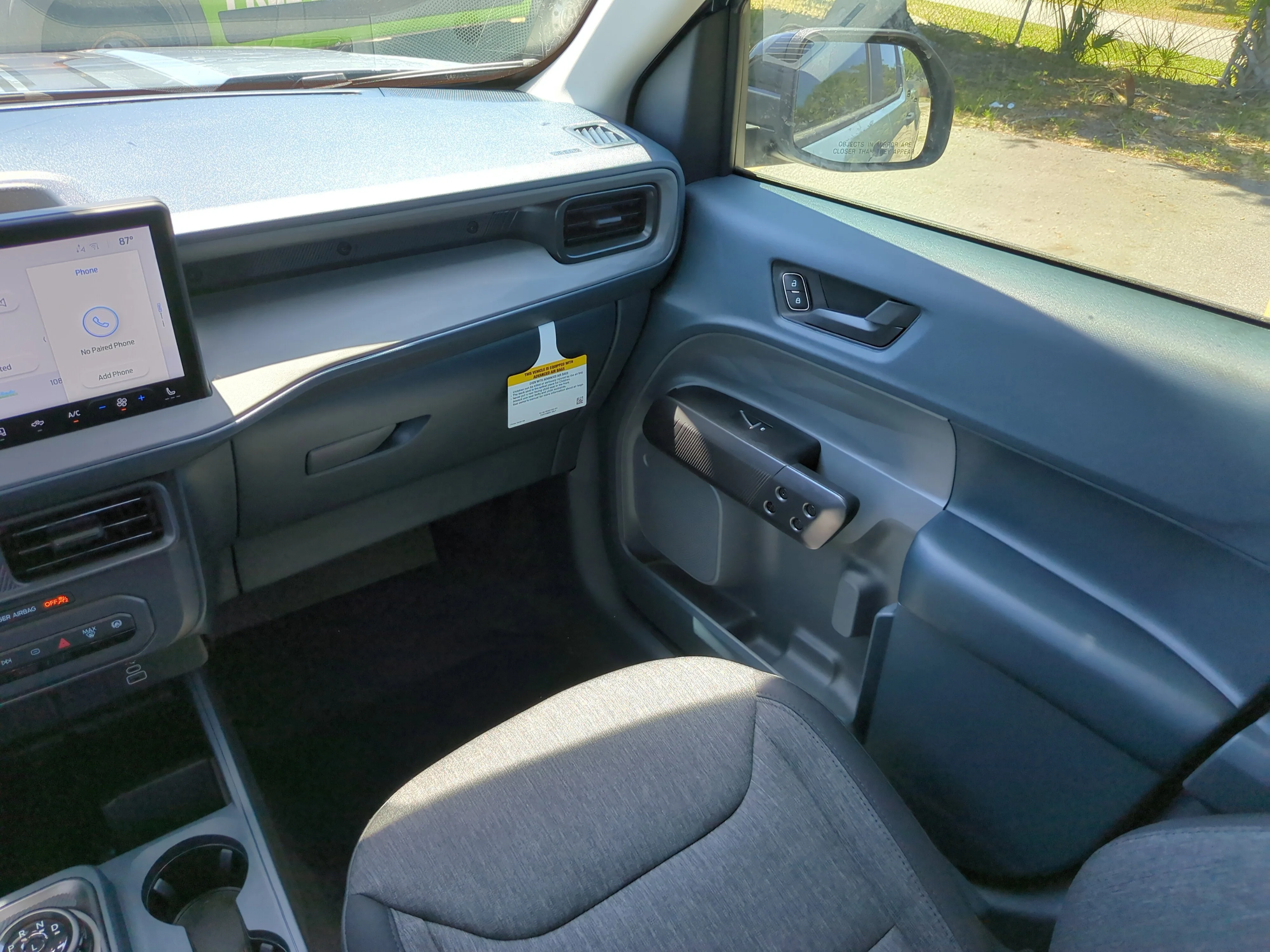 New 2025 Azure Gray Metallic Tri-Coat Ford XLT image 12