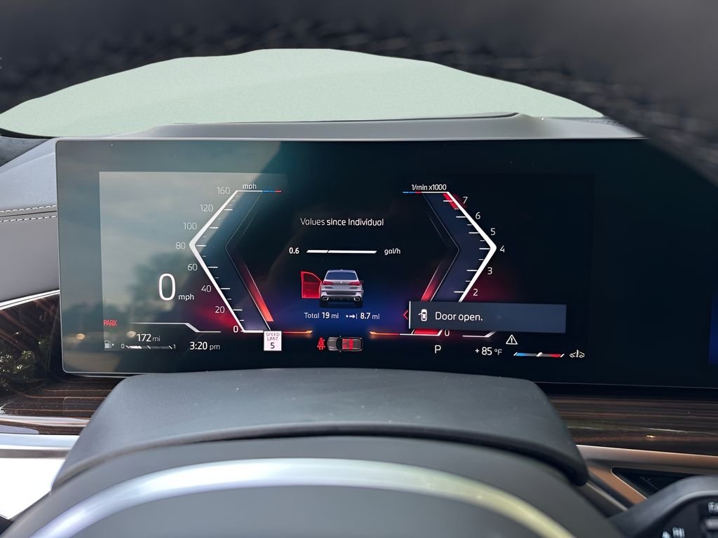 New 2026 Skyscraper Grey Metallic BMW xDrive40i image 15