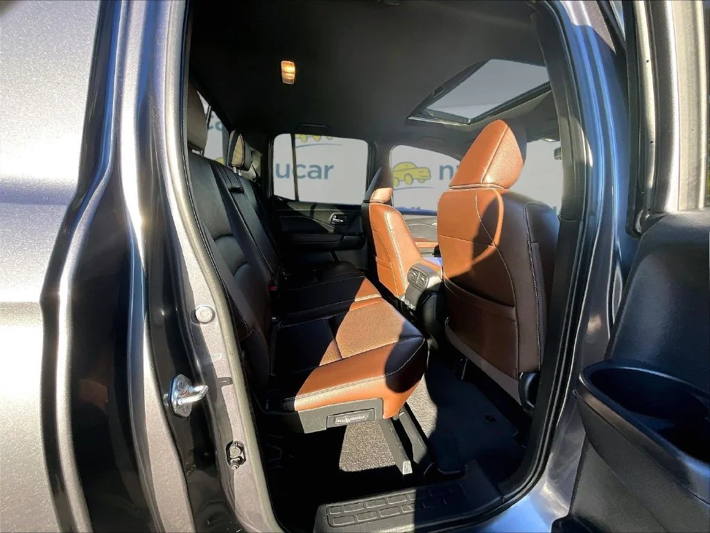 Used 2025 Gray Honda RTL image 15