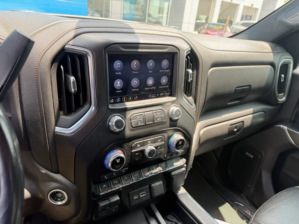 Used 2021 SUMMIT WHITE GMC AT4 image 6