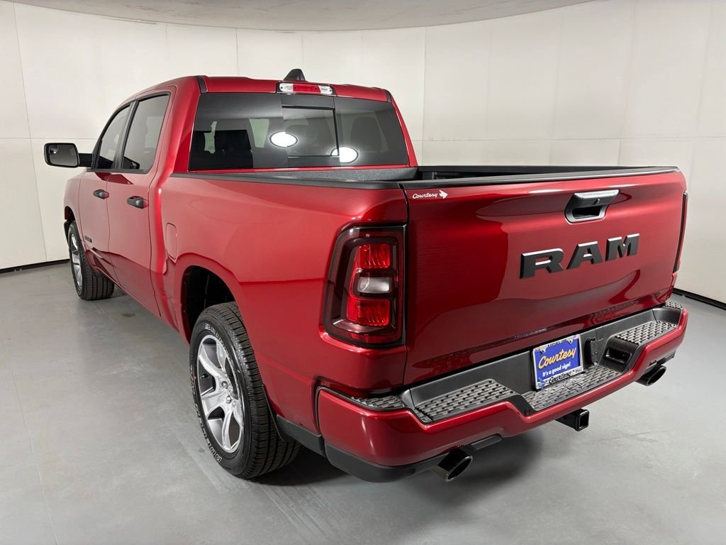 New 2026 Molten Red Pearl-Coat Exterior Paint RAM Express image 6