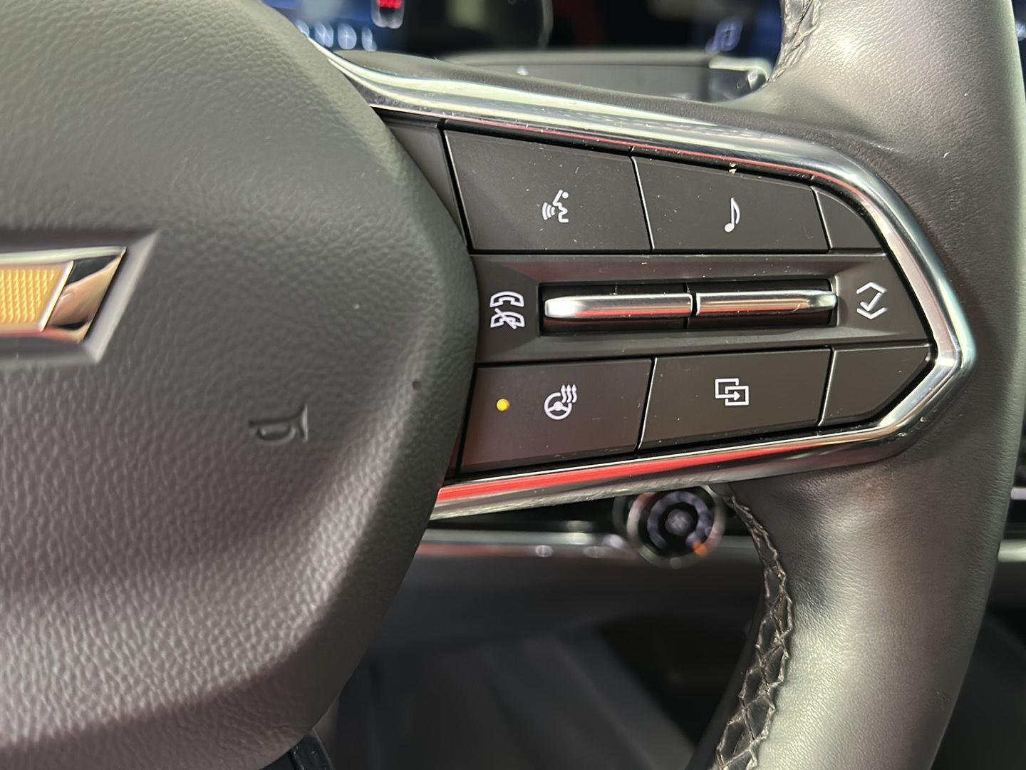 Used 2025 Sterling Gray Metallic Chevrolet AWD LT image 14