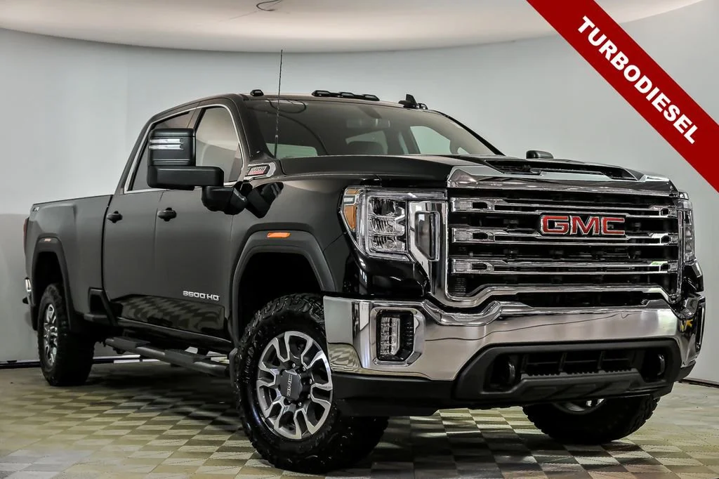 2023 GMC Sierra SLE 4WD Crew Cab Standard Box SRW's photo