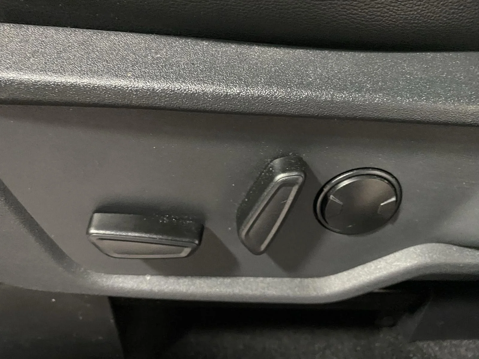Used 2025 Marsh Gray Ford Outer Banks image 24