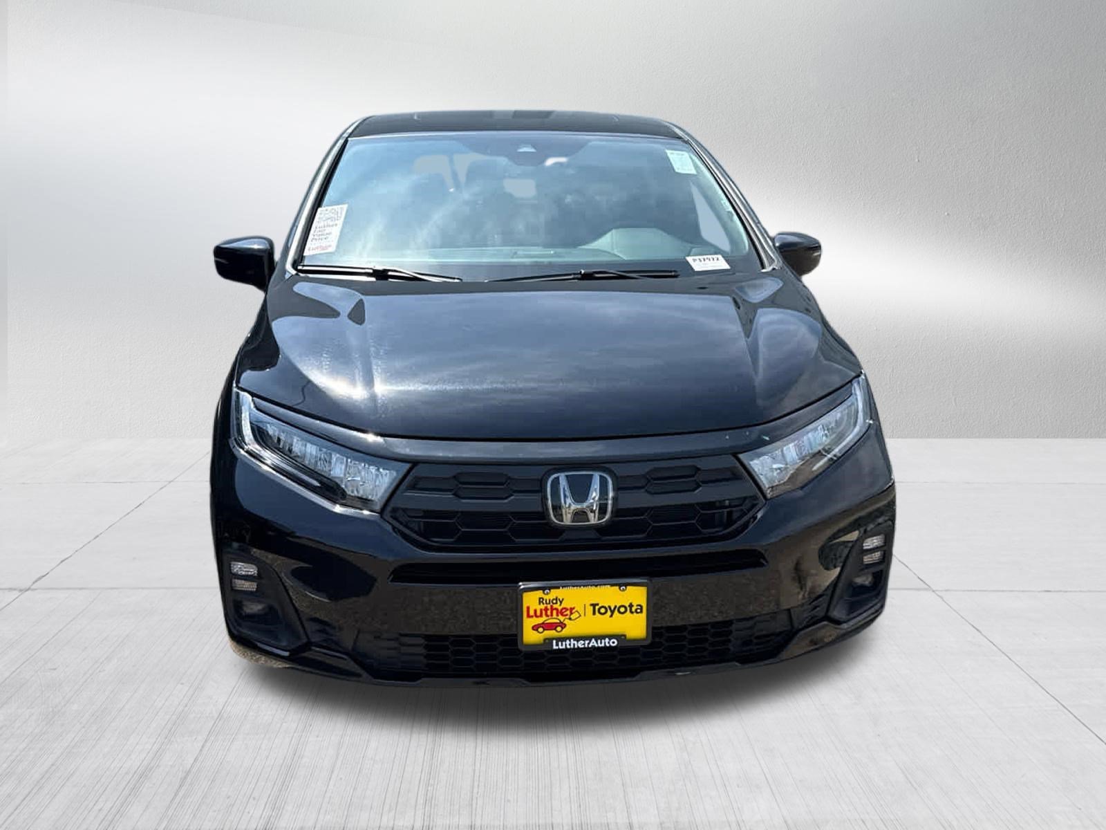 Used 2025 Honda Odyssey Sport L with VIN 5FNRL6H72SB062846 for sale in Brooklyn Center, Minnesota