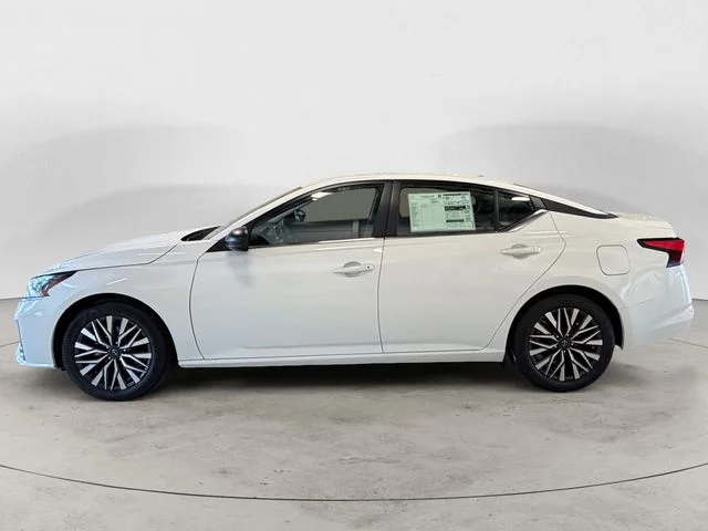 New 2026 Glacier White Nissan SV image 2