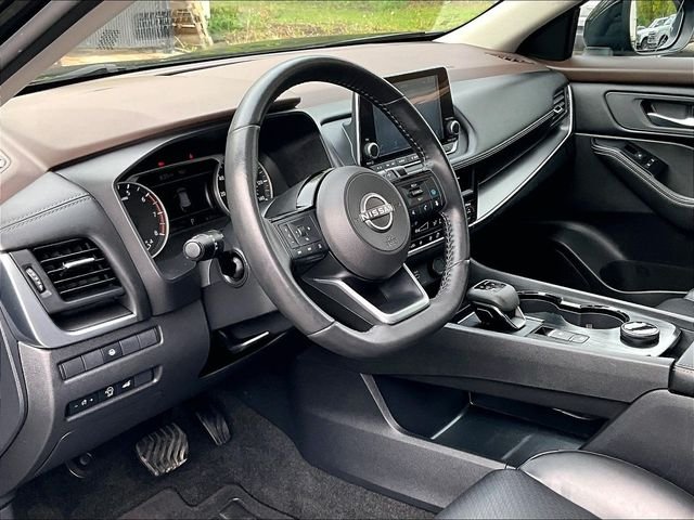 Used 2023 Black Nissan SV image 14