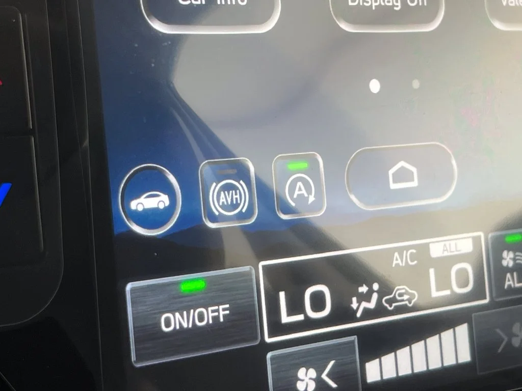 New 2026 MAGNETITE GRAY PEARL Subaru Premium image 30