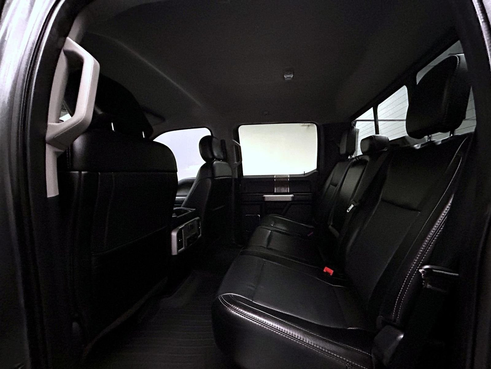 Used 2019 Gray Ford Lariat image 19