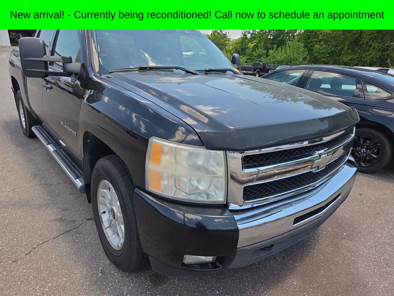 Used 2011 Chevrolet Silverado 1500 LT with VIN 3GCPKSE33BG216933 for sale in Connelly Springs, NC