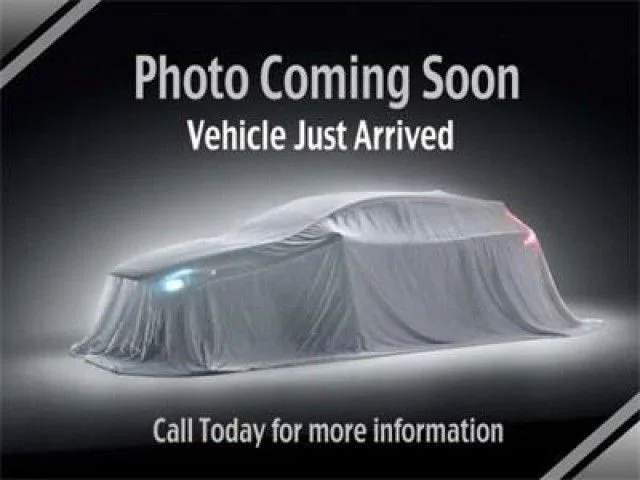 Used 2022 Silver Ford Lariat image 1