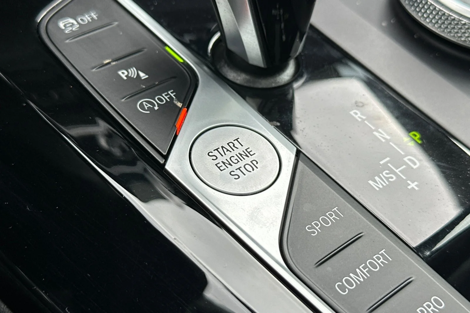 Used 2023 Black Sapphire Metallic BMW sDrive30i image 22