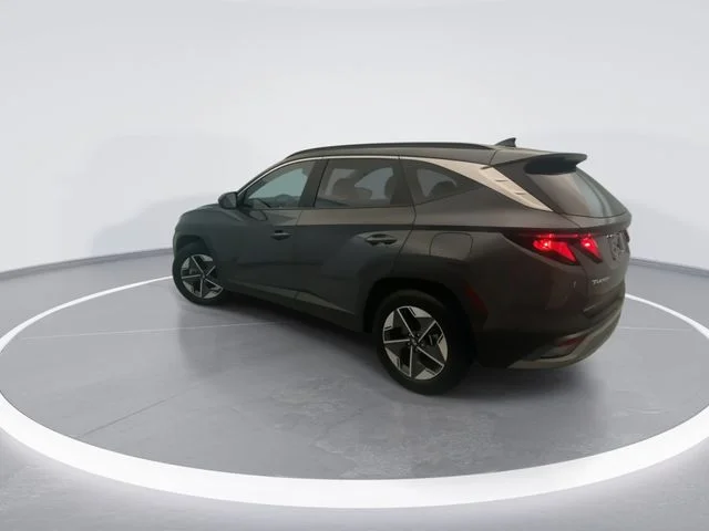 Used 2025 Gray Hyundai SEL image 2
