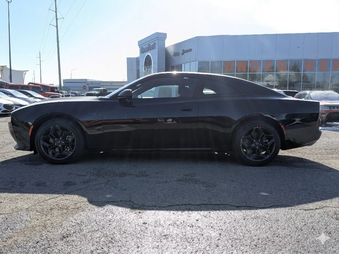 New 2026 Black Dodge R/T - - AWD - Blacktop Package - Driver Convenience Group - 3.0L Hurricane SO Twin Turbo & More! image 5