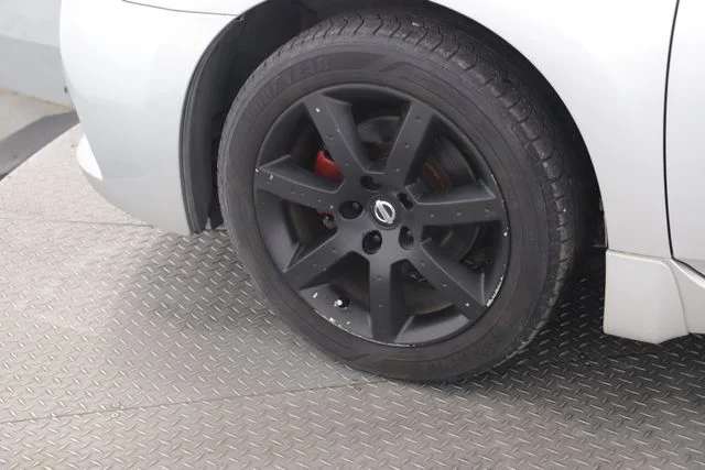 Used 2011 Silver Nissan 2.5 S image 13