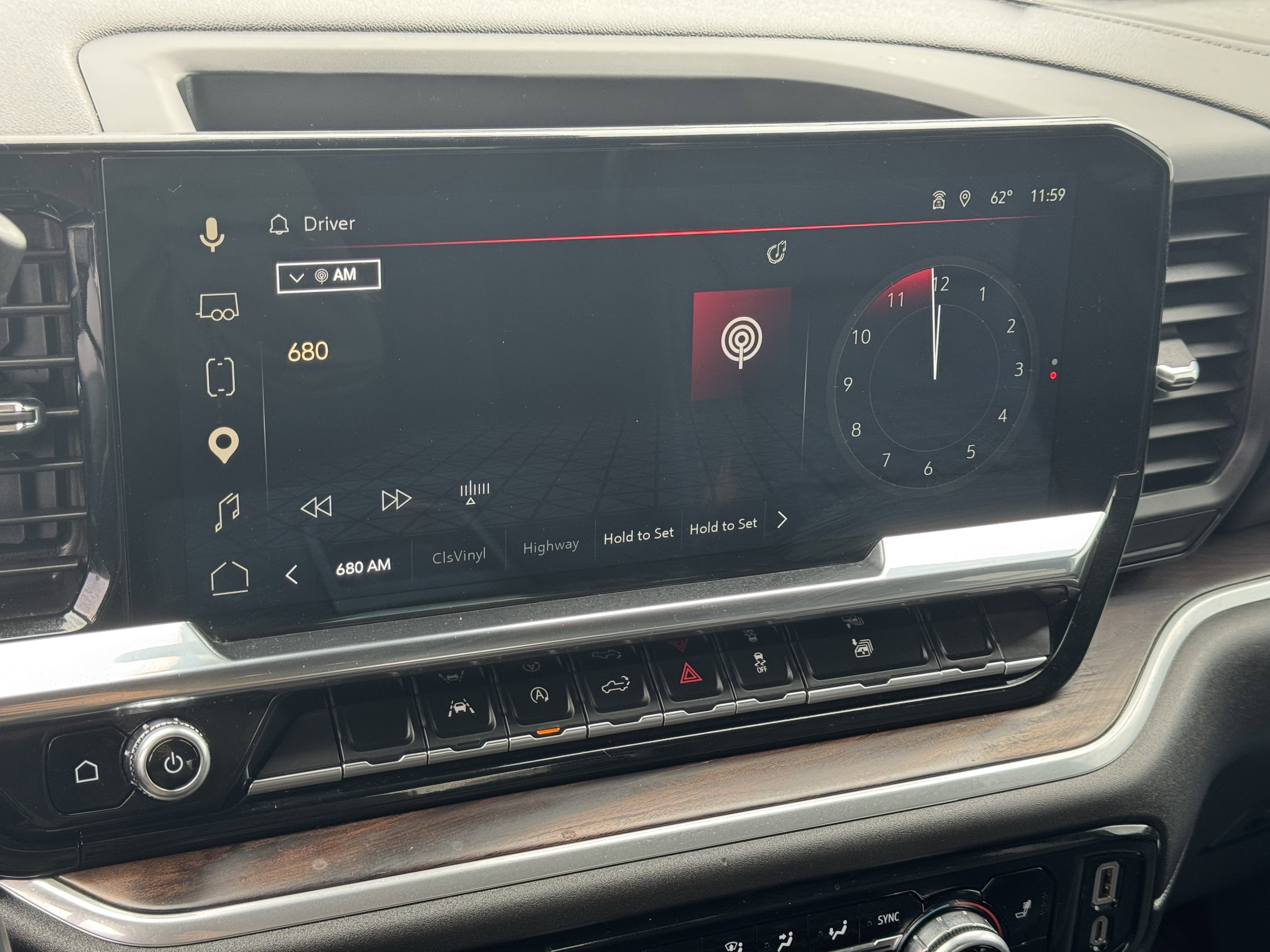 2025 GMC Sierra 1500 SLT - Photo 27