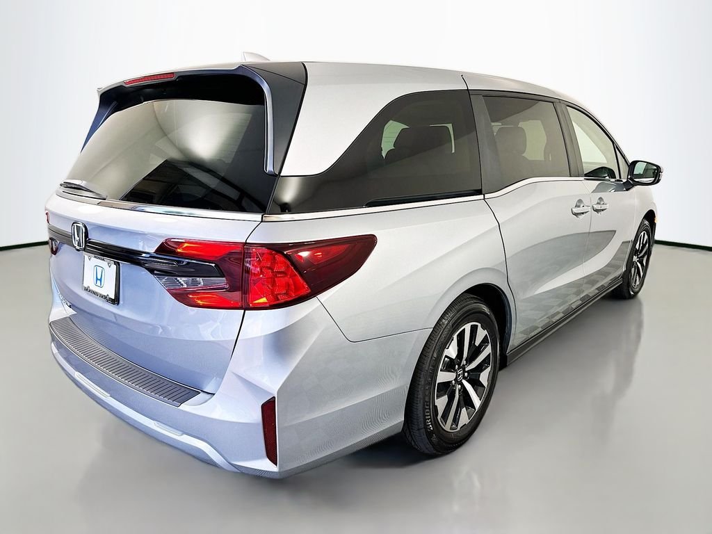 New 2026 Solar Silver Metallic Honda EX-L image 5