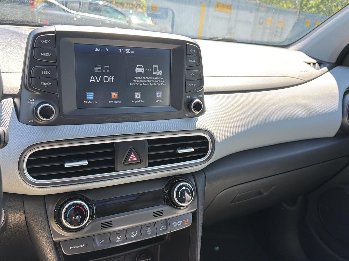 Used 2020 Sonic Silver Hyundai Limited image 11