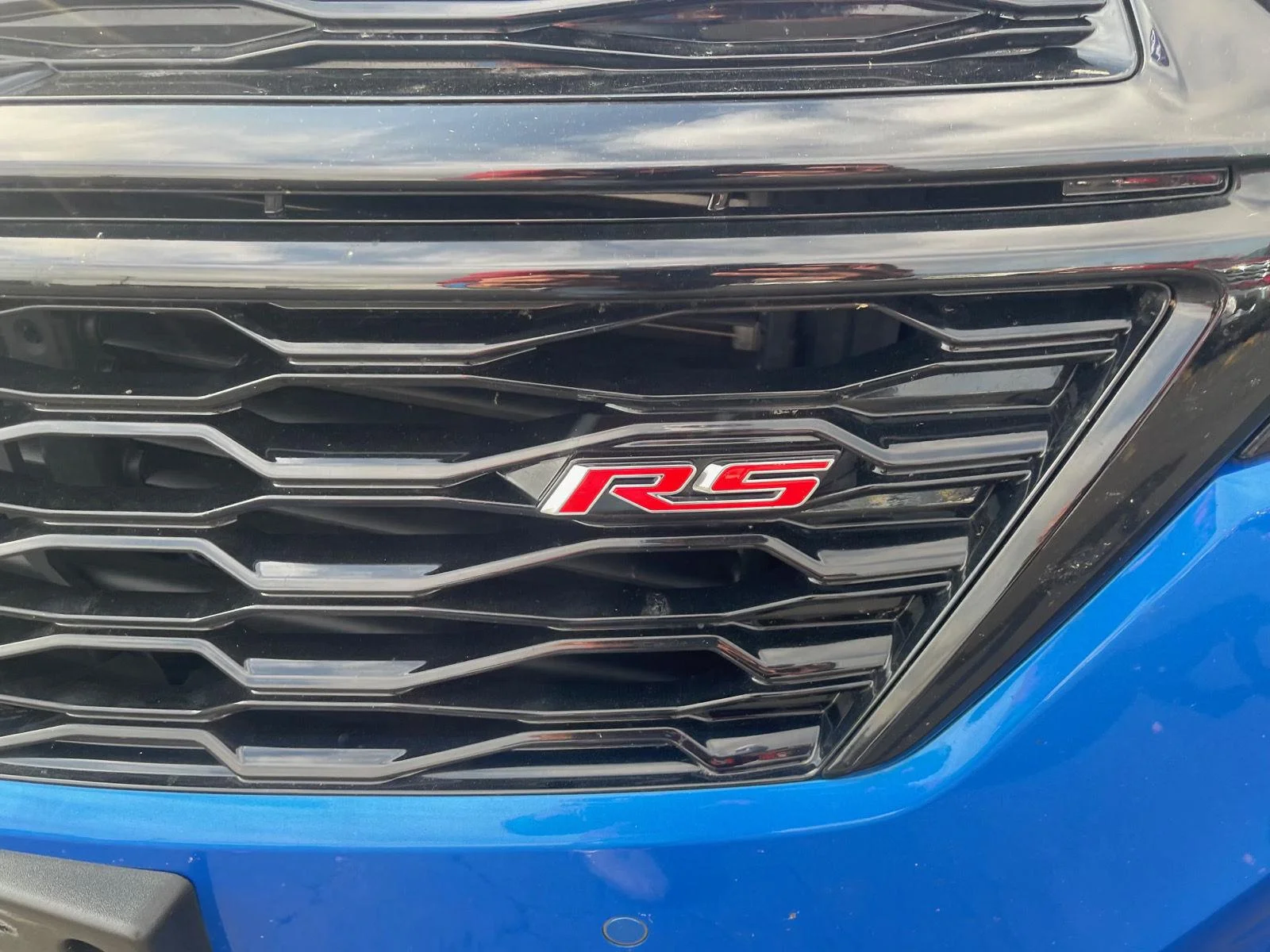 Used 2024  Chevrolet  image 3