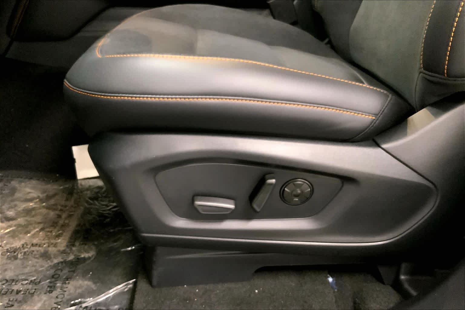 New 2026 Star White Metallic Tri-Coat Ford Tremor® image 19
