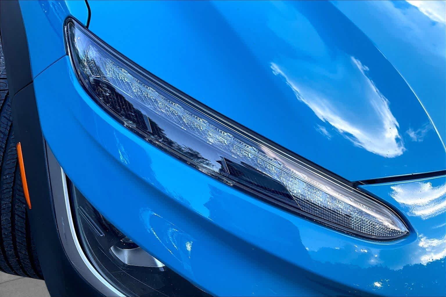 Used 2022 Teal Isle Hyundai SEL image 26