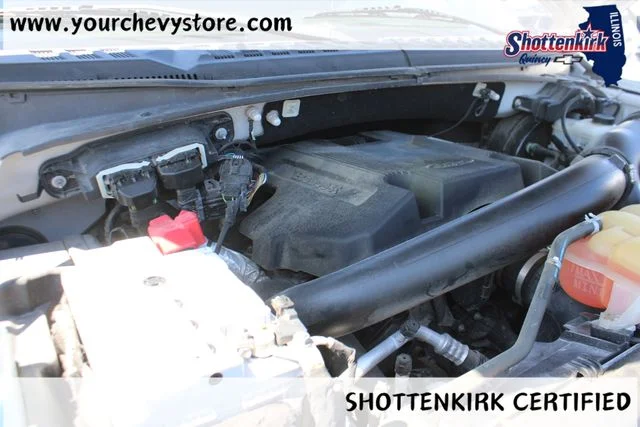 Used 2018 Silver Ford XLT image 9