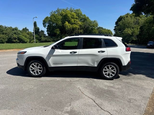 Used 2016 White Jeep Sport image 4