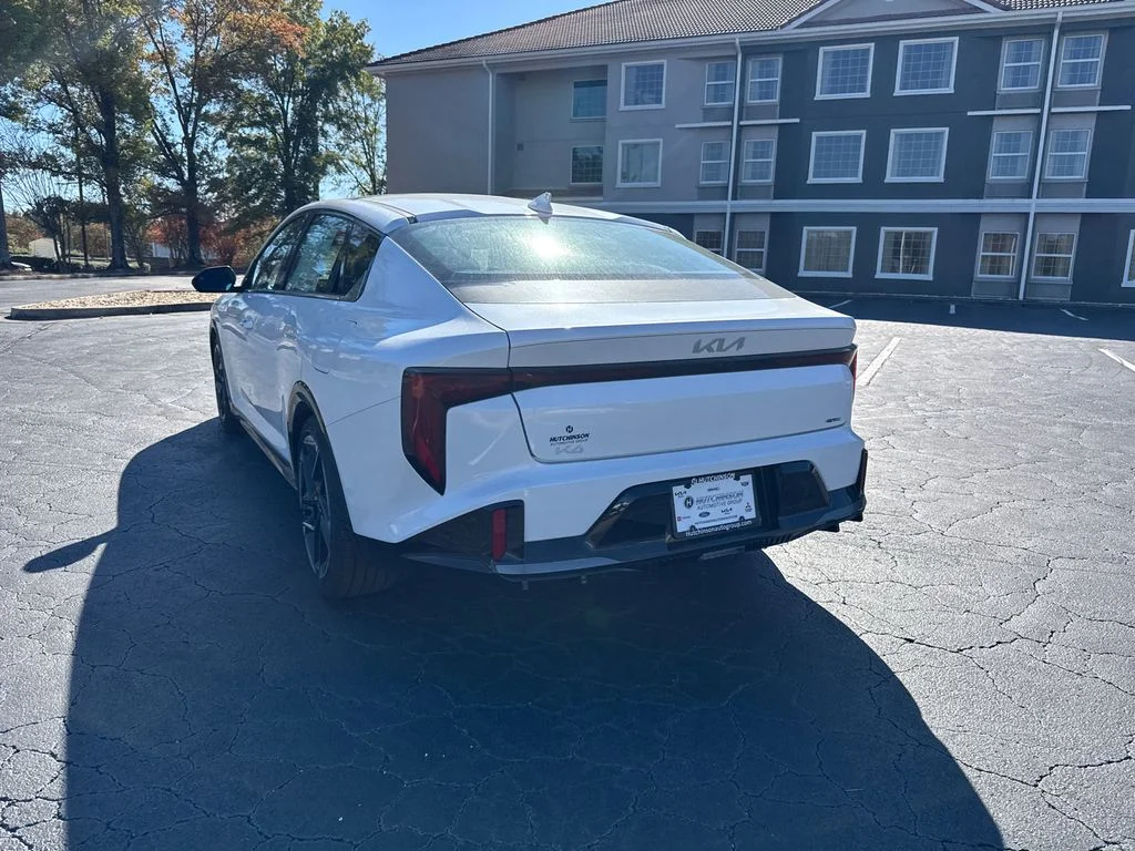 New 2025 White Kia GT-Line image 5