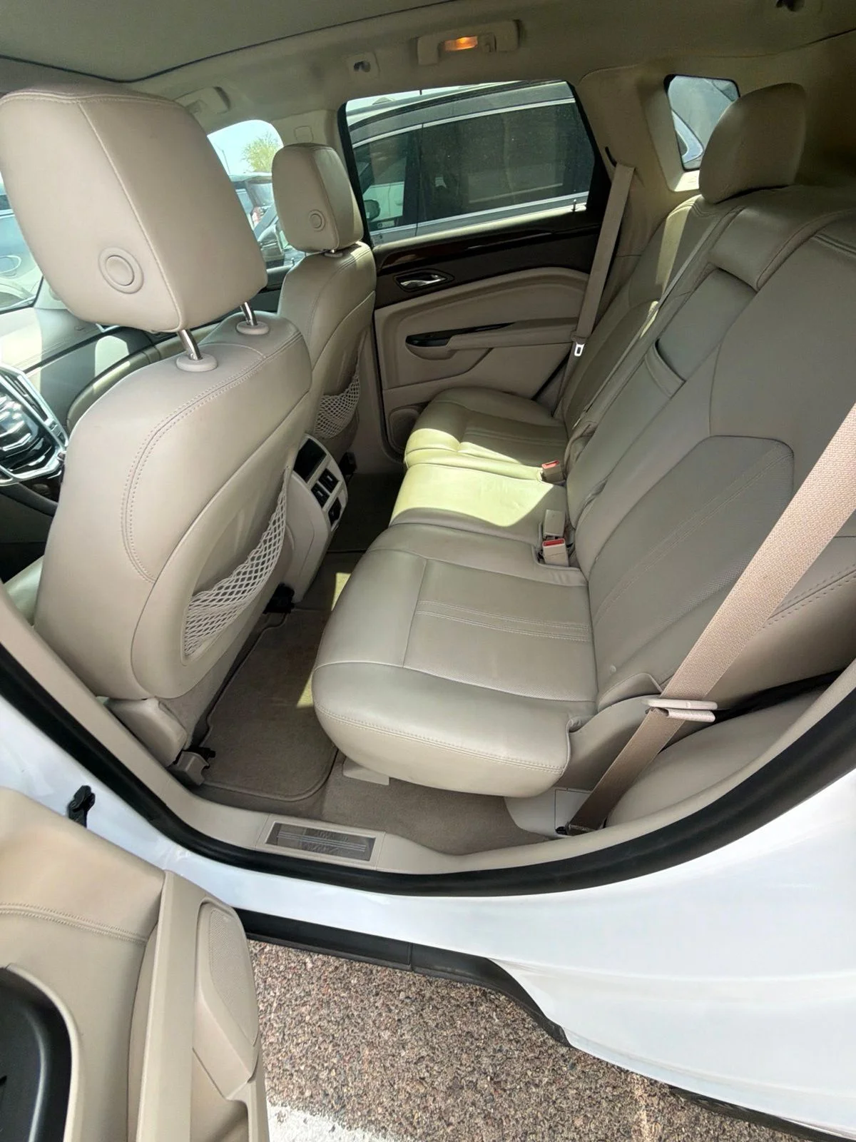 Used 2014 Platinum Ice Tricoat CADILLAC Luxury image 3