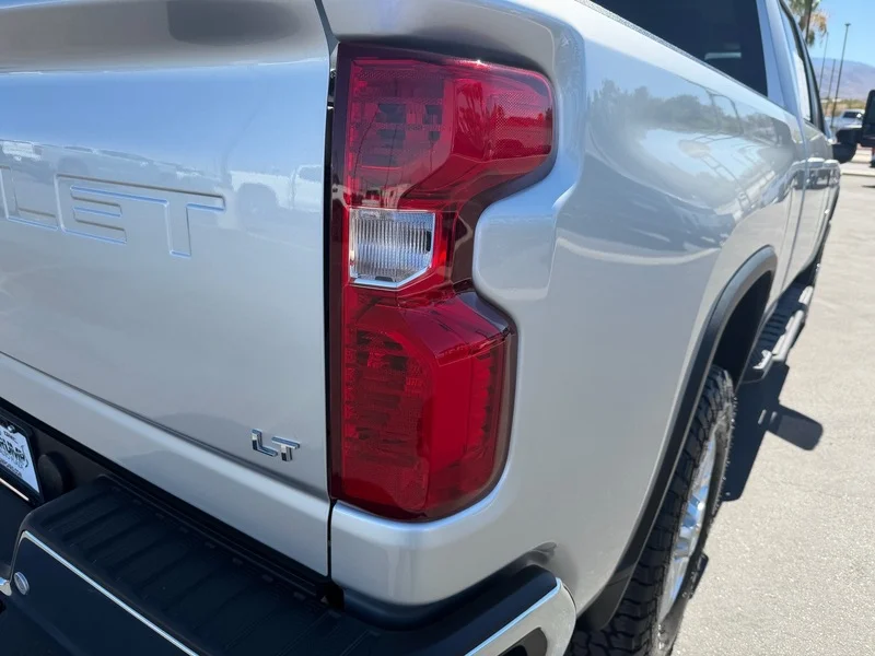 Used 2023 Silver Ice Metallic Chevrolet LT image 25