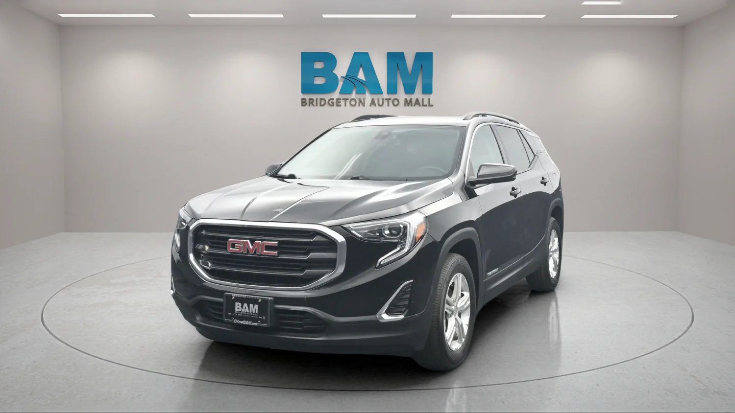 Used 2020 Ebony Twilight Metallic GMC SLE image 3
