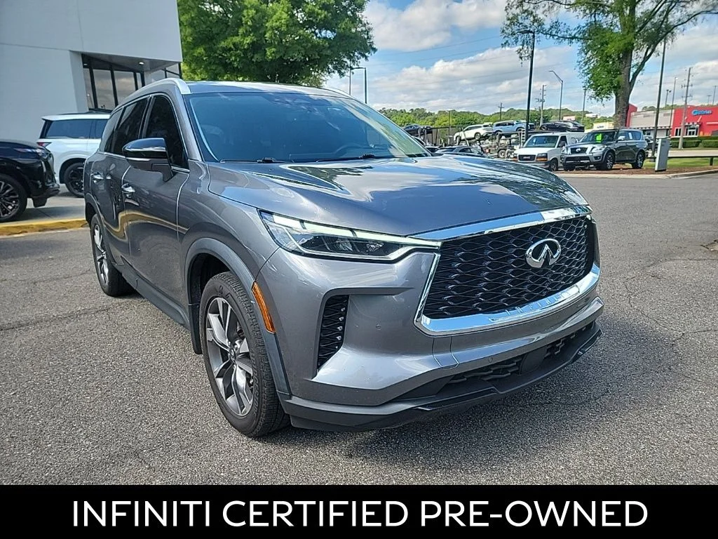 Certified Used 2023 Graphite Shadow INFINITI LUXE image 2