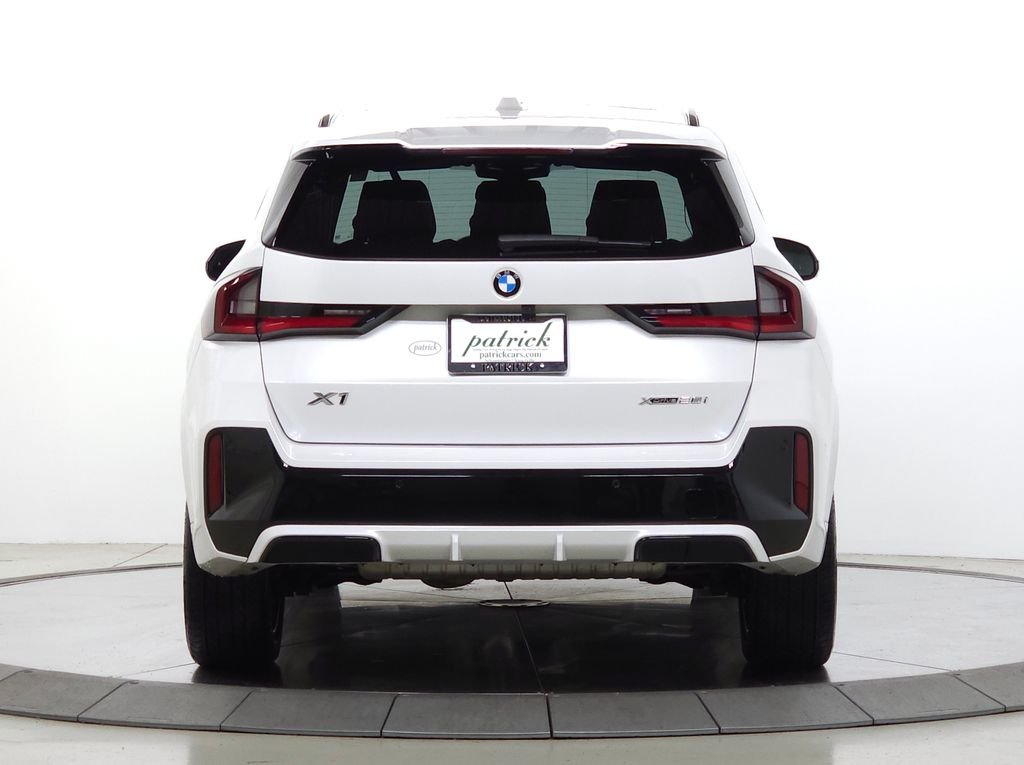 Used 2023 White Metallic BMW xDrive28i image 6