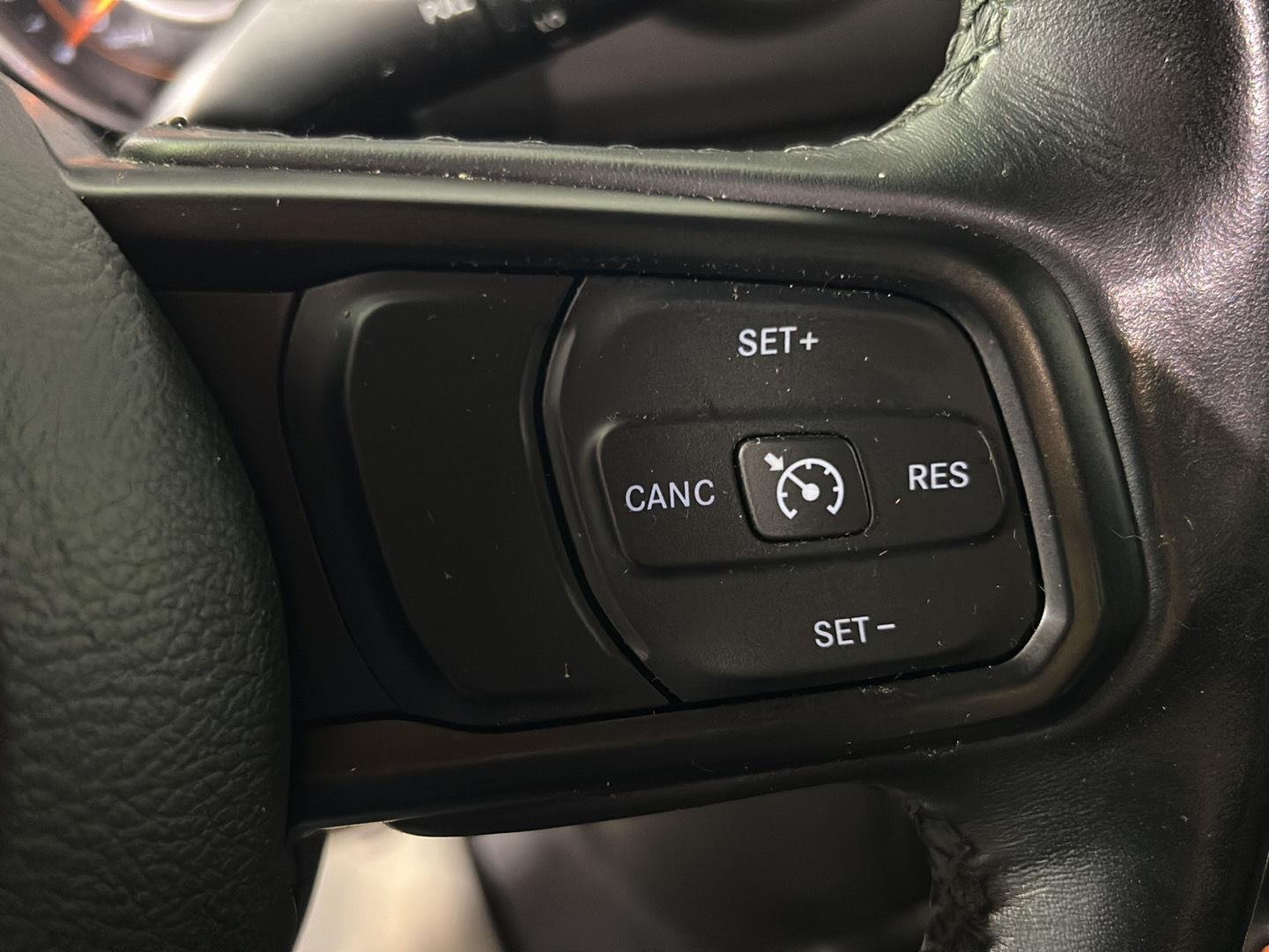 Used 2021 Granite Crystal Metallic Clearcoat Jeep Sport S image 21