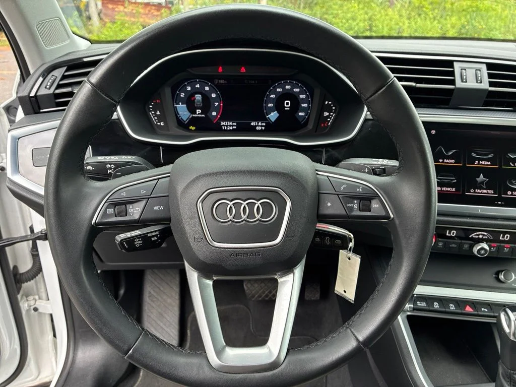Used 2025 White Audi Premium image 26
