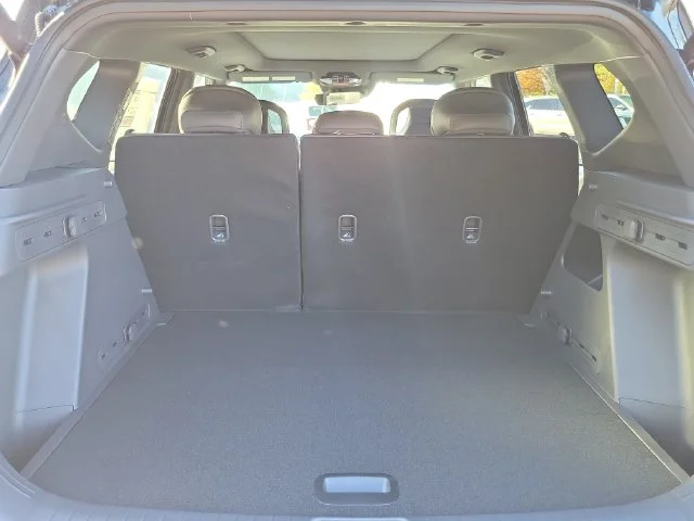 New 2027 Aurora Black Pearl Kia X-Line S image 8