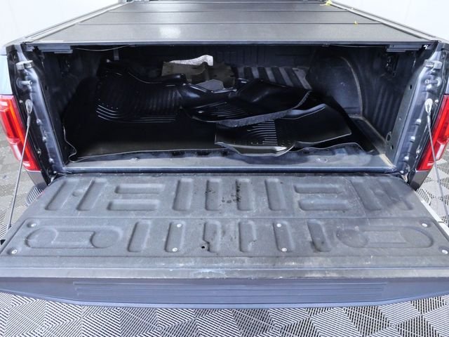 Used 2015  Ford Lariat image 10