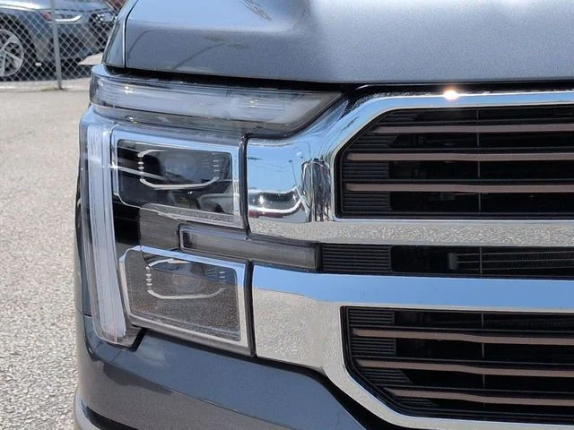 New 2026 Gray Ford King Ranch image 10