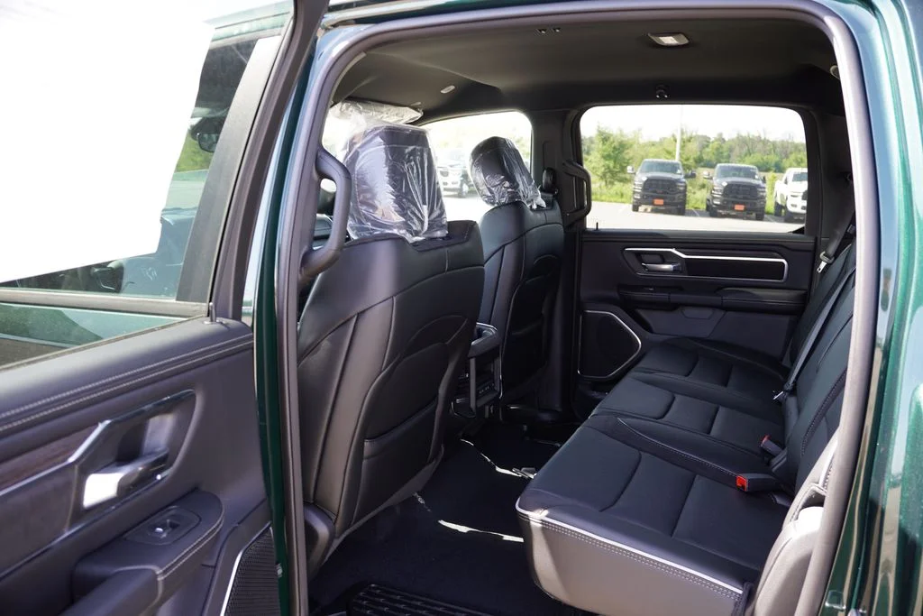 New 2026 Serrano-Green Metallic Exterior Paint RAM Laramie image 12
