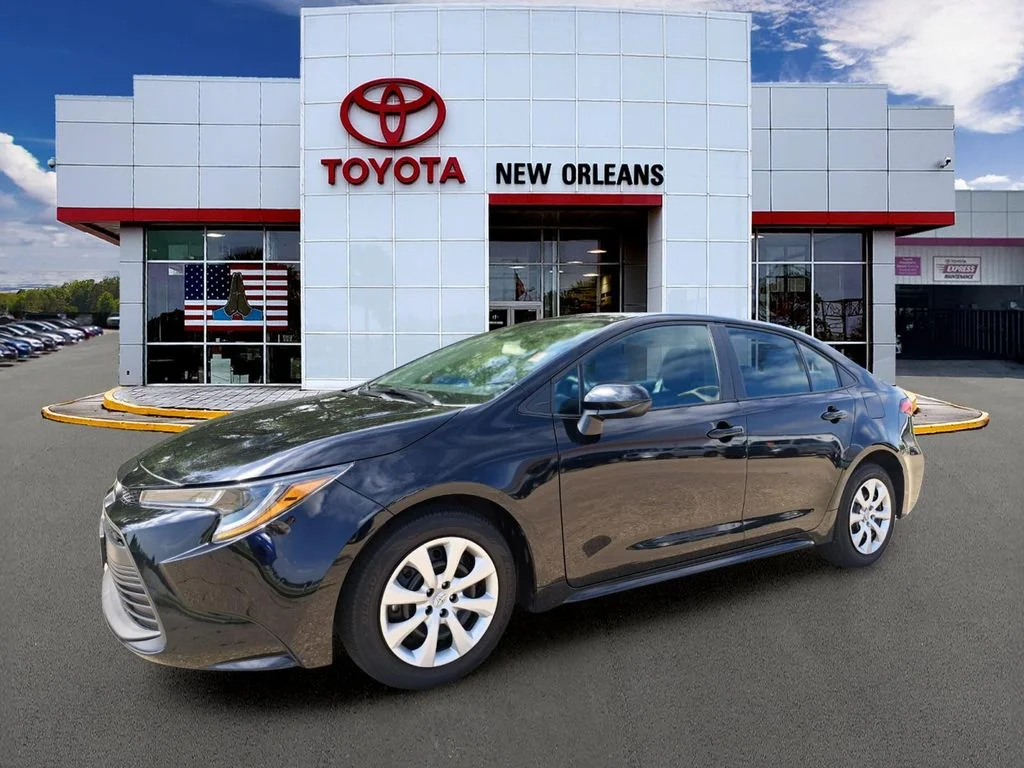 2025 Toyota Corolla LE CVT's photo