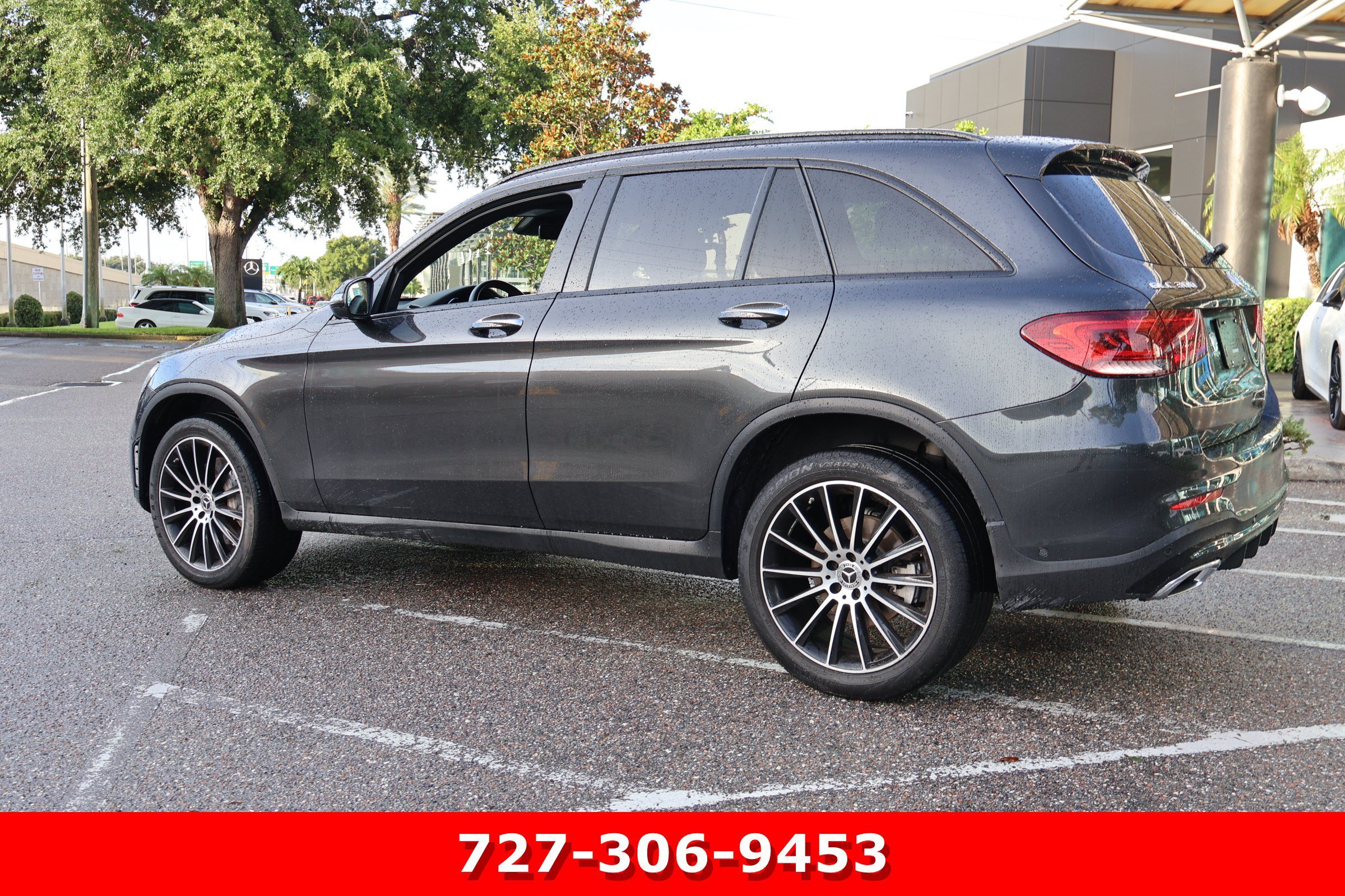 Certified Used 2022 Graphite Gray Metallic Mercedes-Benz GLC 300 image 6