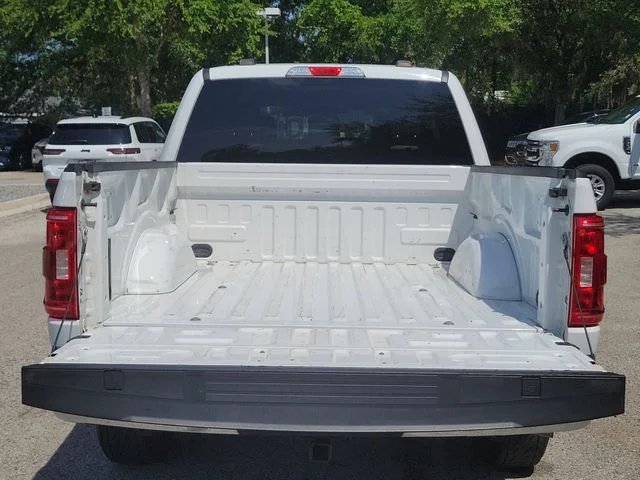 Used 2021 Oxford White Ford XLT image 9