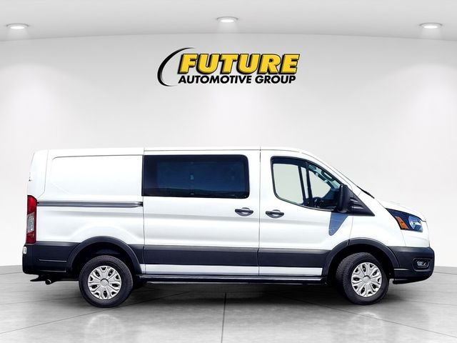 Used 2025 White Ford Base image 3