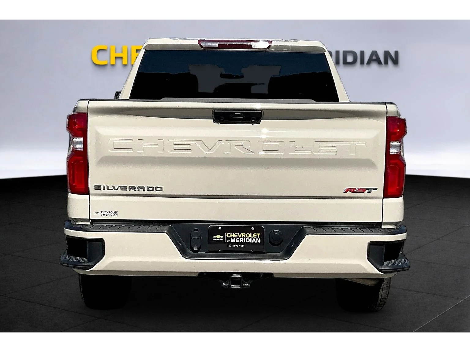Used 2026 White Sands Chevrolet RST image 4