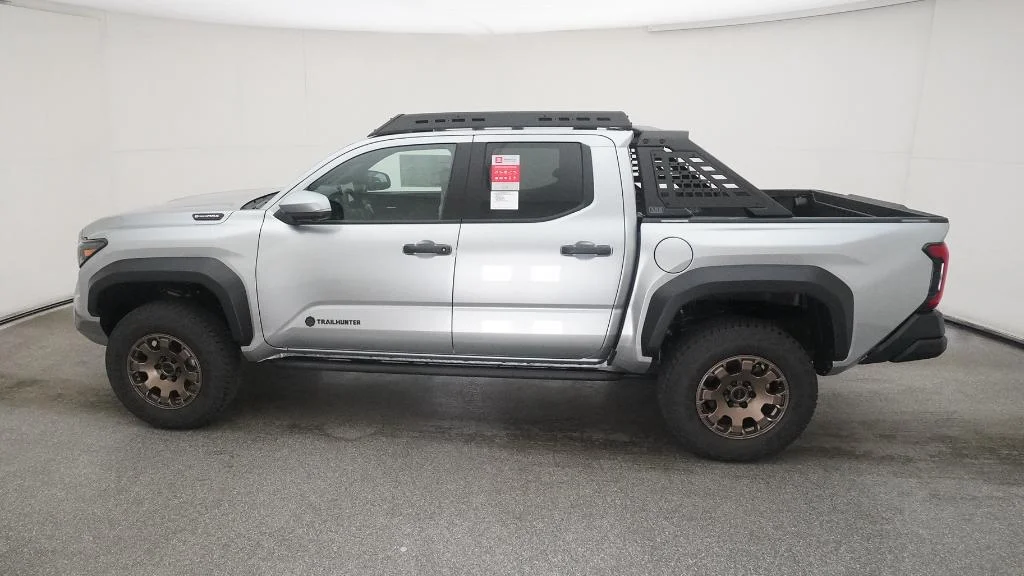2025 Toyota Tacoma Trailhunter - Photo 13