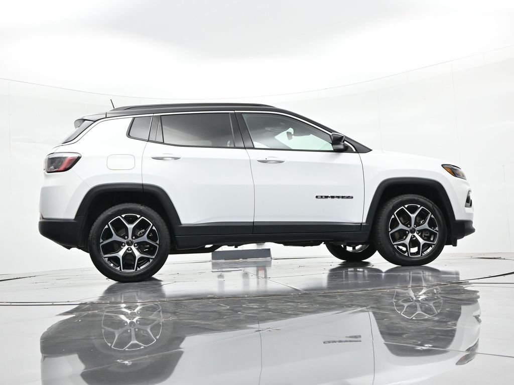 2025 Jeep Compass Limited - Photo 21