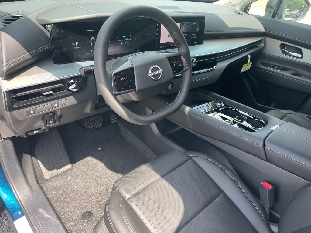 New 2026 Aurora Blue Pearl Metallic Nissan SL image 6
