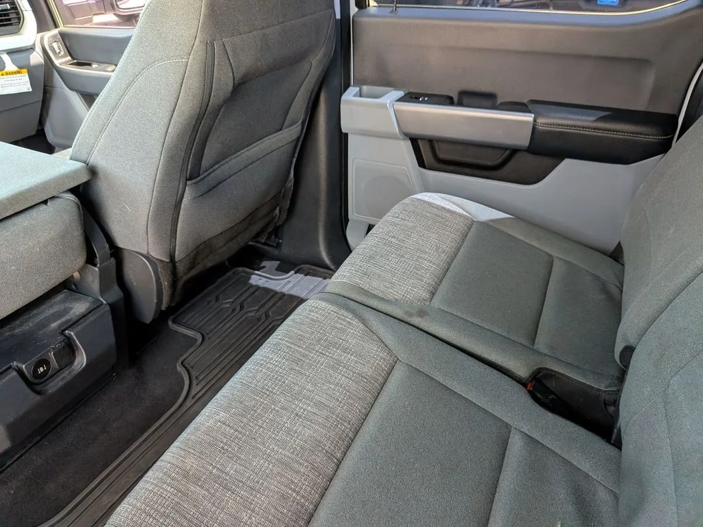 Used 2024 White Ford XLT image 33