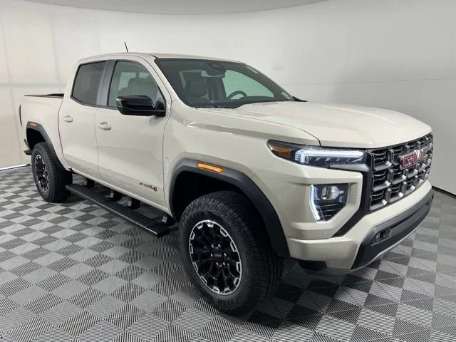 2026 GMC Canyon 4WD AT4 Crew Cab Short Box's photo